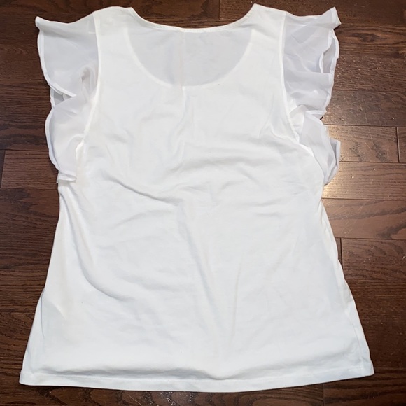 NWOT blouse with ruffle - Picture 4 of 4